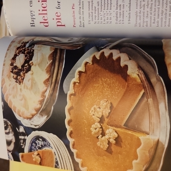 Vintage 50's 60's Better Homes and Gardens Set Of Three Cook Books - Picture 8 of 10